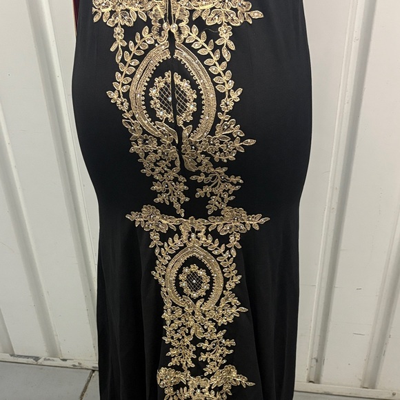 Black and Gold Embroidered Evening Gown - Picture 3 of 4